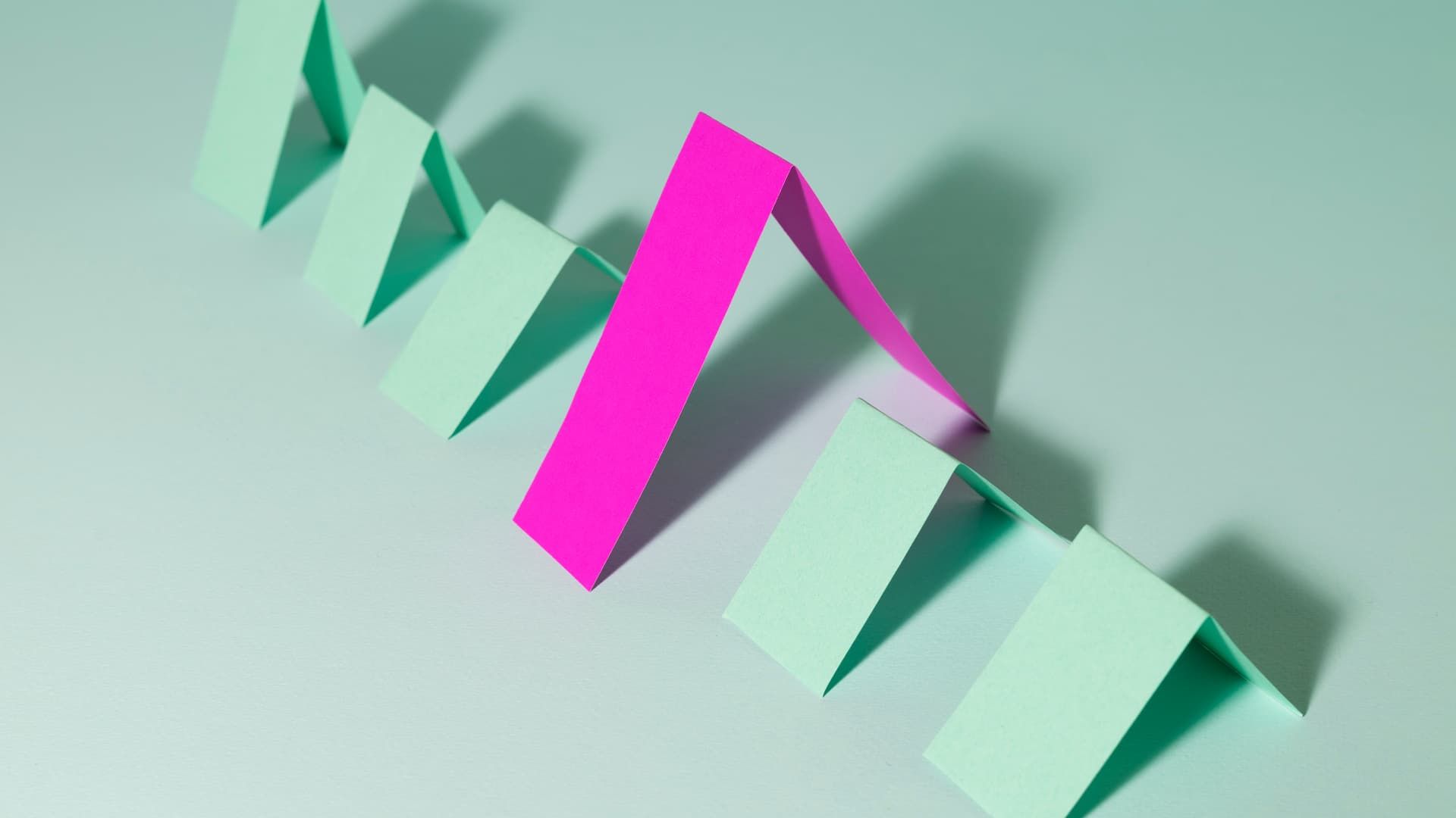 Trend vs. Range Strategies 